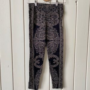 Free People sweater leggings